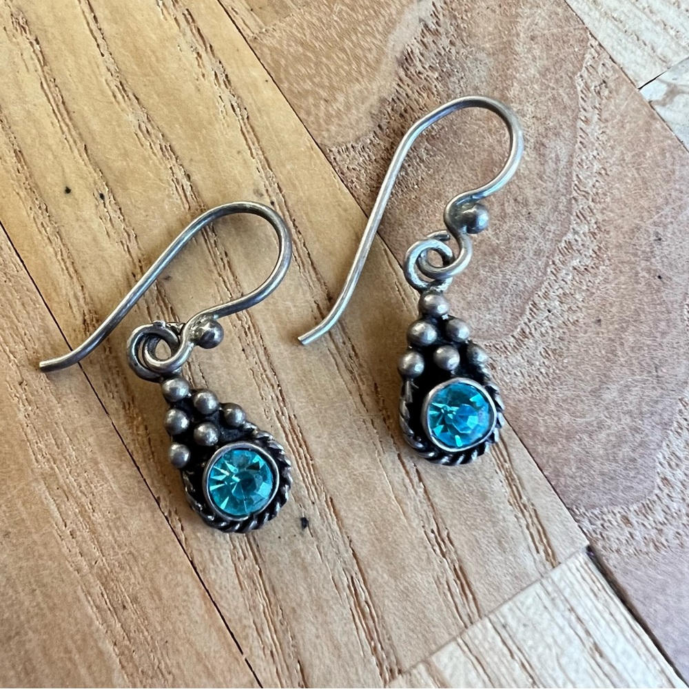 Vintage 925 Sterling silver blue crystal drop earrings on hooks